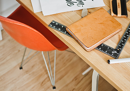  deepseek搜索：学校教学实施的两大支点？